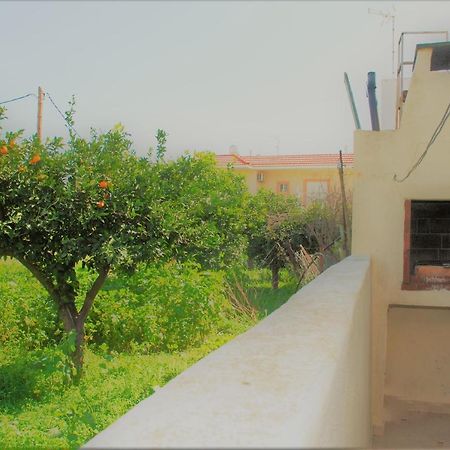 Kovi Lardos Village House ภายนอก รูปภาพ